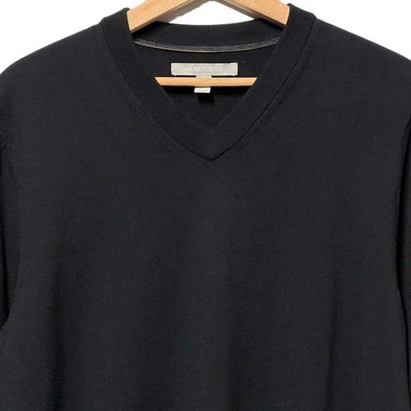 Nordstrom Black Extra Fine Merino Wool V-Neck sweater - Picture 3 of 5